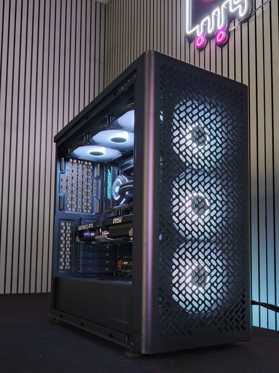 Custom gaming PC build by Get Right PC, Nehru Place